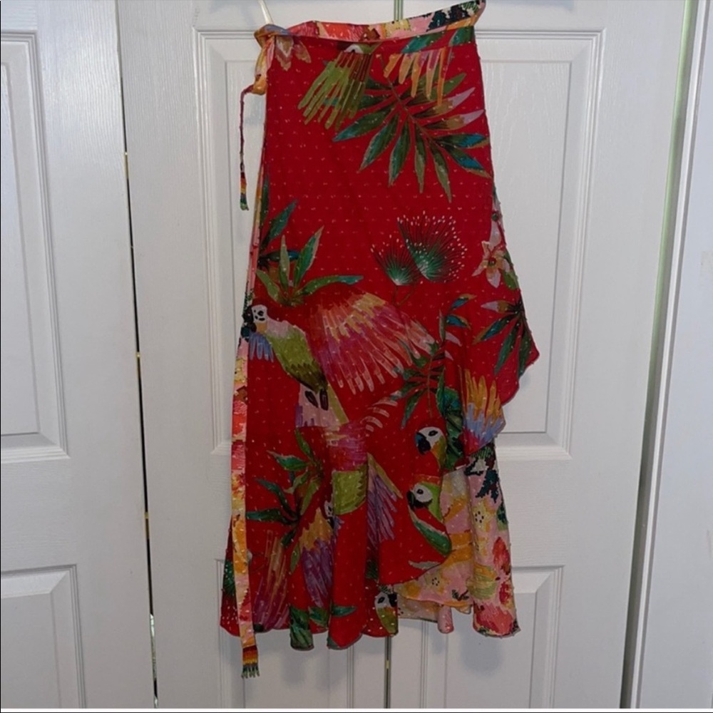 Farm Rio xs wrap red macaw